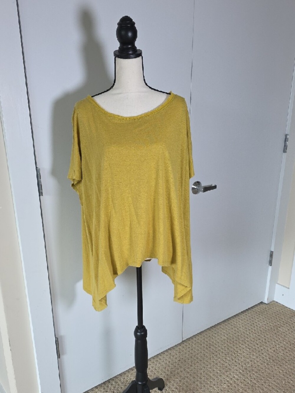 Gorgeous Eileen Fisher Linen Top Size L